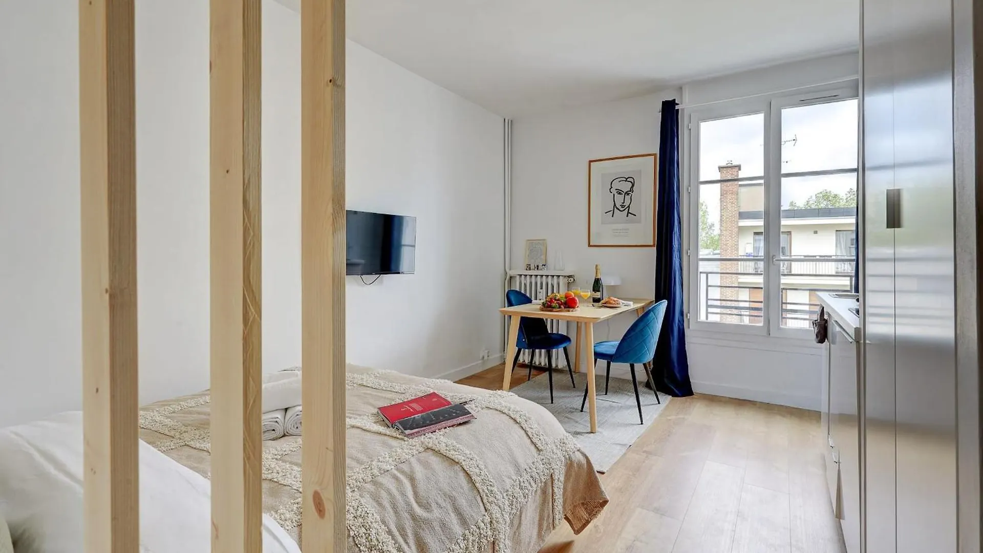 Plantes 1Br Cozy Flat Apartment Paris 0*,  France